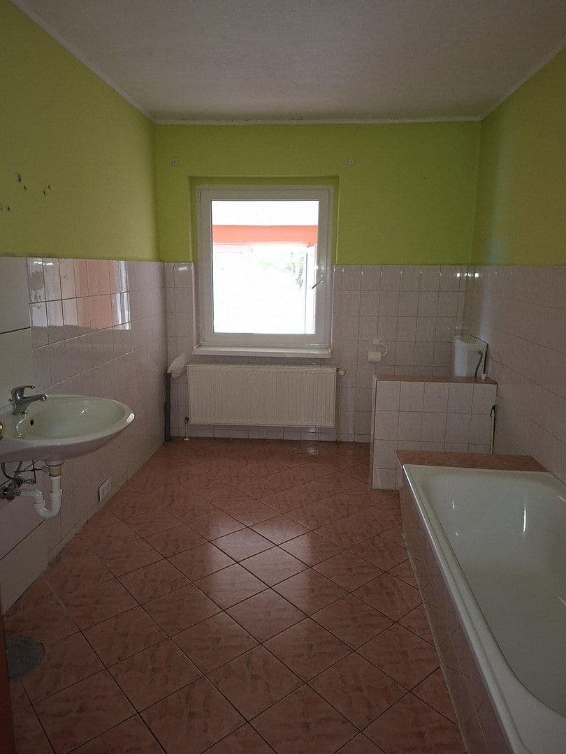 Predaj domu 216 m², pozemek 1.195 m², Neubauerngasse 1, Blumenholz, Meklenbursko-Predpomoransko Predaj domu 216 m², pozemek 1.195 m², Neubauerngasse 1, Blumenholz, Meklenbursko-Predpomoransko