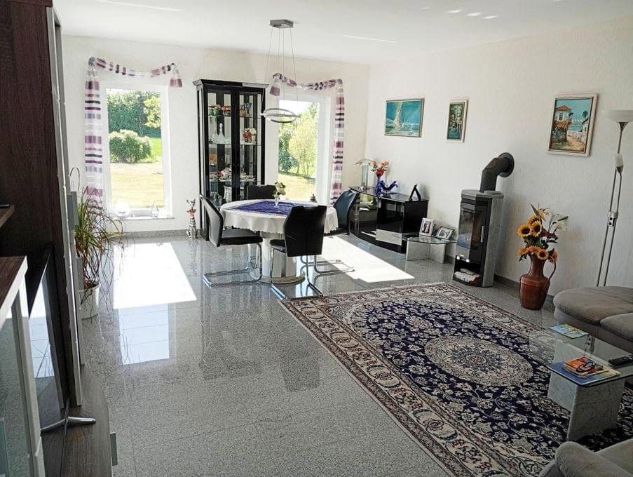 Predaj domu 94 m², pozemek 522 m², Am Golfpark 9, Biblis, Hesensko Predaj domu 94 m², pozemek 522 m², Am Golfpark 9, Biblis, Hesensko