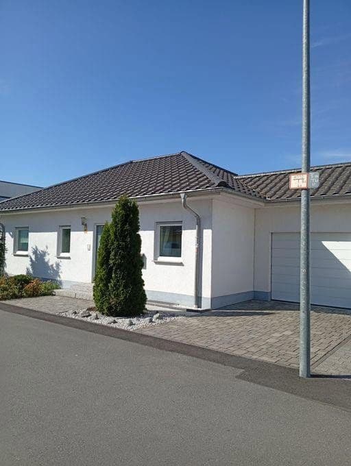 Predaj domu 94 m², pozemek 522 m², Am Golfpark 9, Biblis, Hesensko Predaj domu 94 m², pozemek 522 m², Am Golfpark 9, Biblis, Hesensko