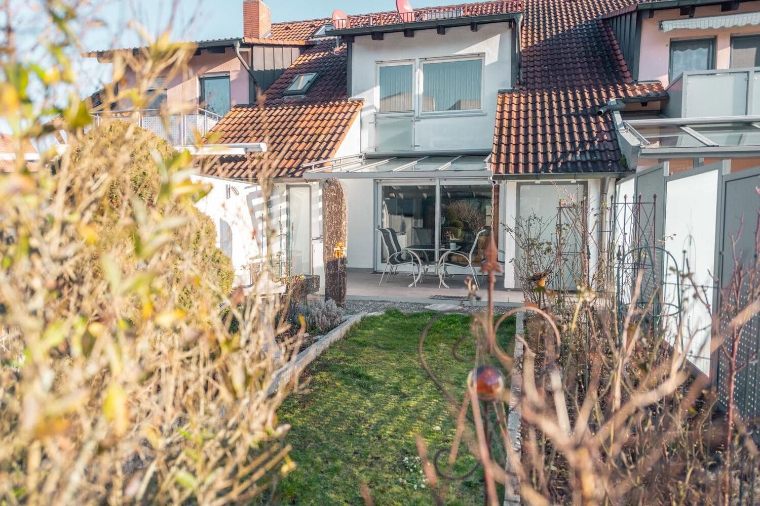 Prenájom domu 130 m², pozemek 151 m², Neumarkt in der Oberpfalz, Bavorsko Prenájom domu 130 m², pozemek 151 m², Neumarkt in der Oberpfalz, Bavorsko