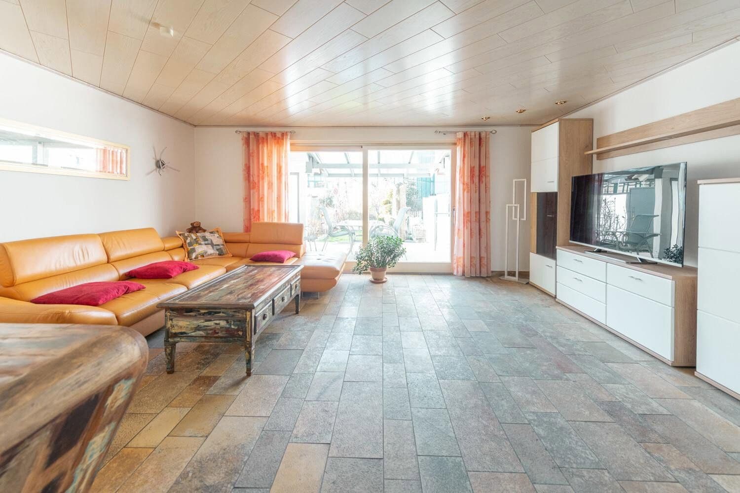 Prenájom domu 130 m², pozemek 151 m², Neumarkt in der Oberpfalz, Bavorsko Prenájom domu 130 m², pozemek 151 m², Neumarkt in der Oberpfalz, Bavorsko