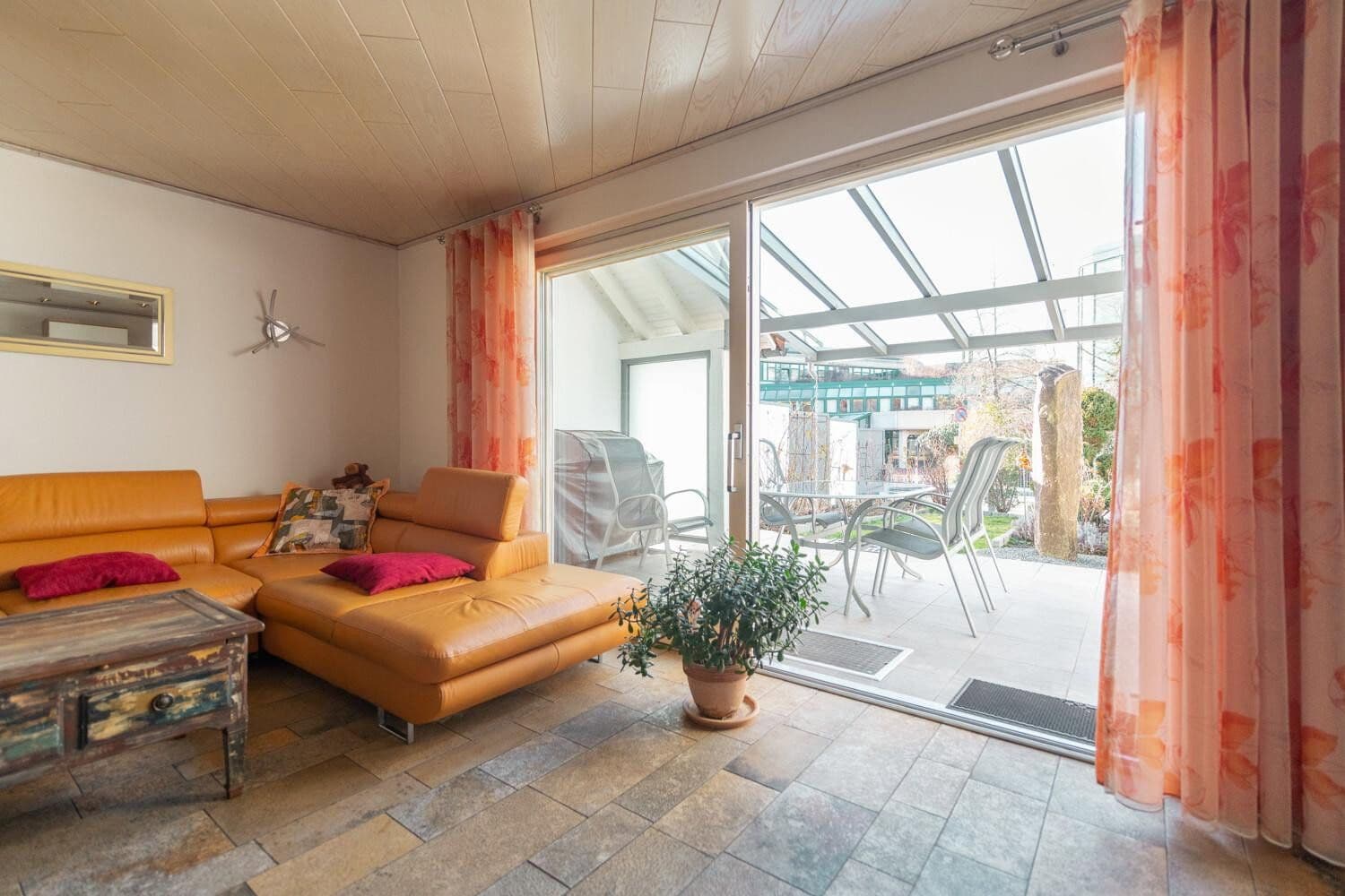 Prenájom domu 130 m², pozemek 151 m², Neumarkt in der Oberpfalz, Bavorsko Prenájom domu 130 m², pozemek 151 m², Neumarkt in der Oberpfalz, Bavorsko