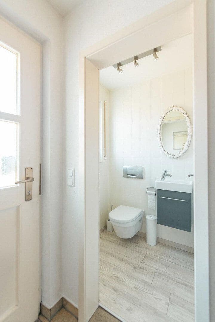 Prenájom domu 130 m², pozemek 151 m², Neumarkt in der Oberpfalz, Bavorsko Prenájom domu 130 m², pozemek 151 m², Neumarkt in der Oberpfalz, Bavorsko