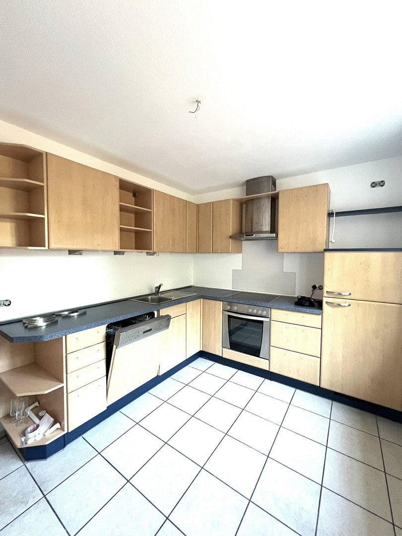 Prenájom bytu 2-izbový 63 m², Hofheim am Taunus, Hesensko Prenájom bytu 2-izbový 63 m², Hofheim am Taunus, Hesensko