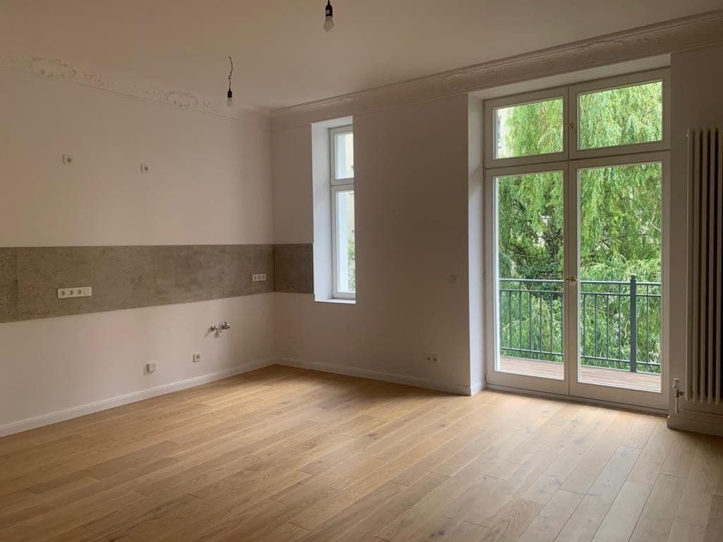 Prenájom bytu 3-izbový 86 m², Schloßstr. 69, Berlin, Berlín Prenájom bytu 3-izbový 86 m², Schloßstr. 69, Berlin, Berlín