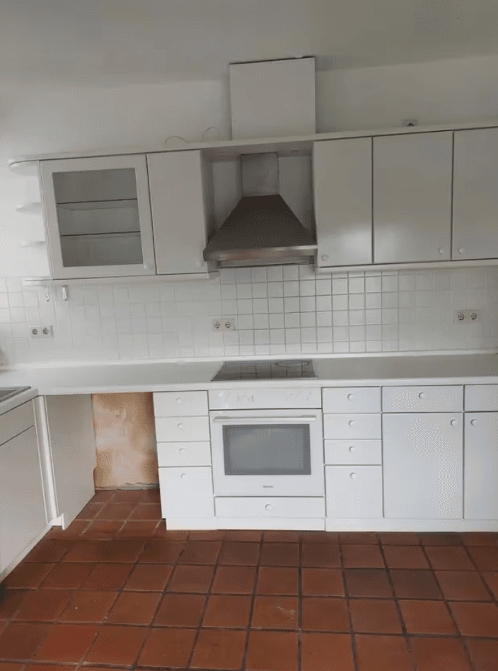 Prenájom bytu 4-izbový 106 m², Berlin, Berlín Prenájom bytu 4-izbový 106 m², Berlin, Berlín