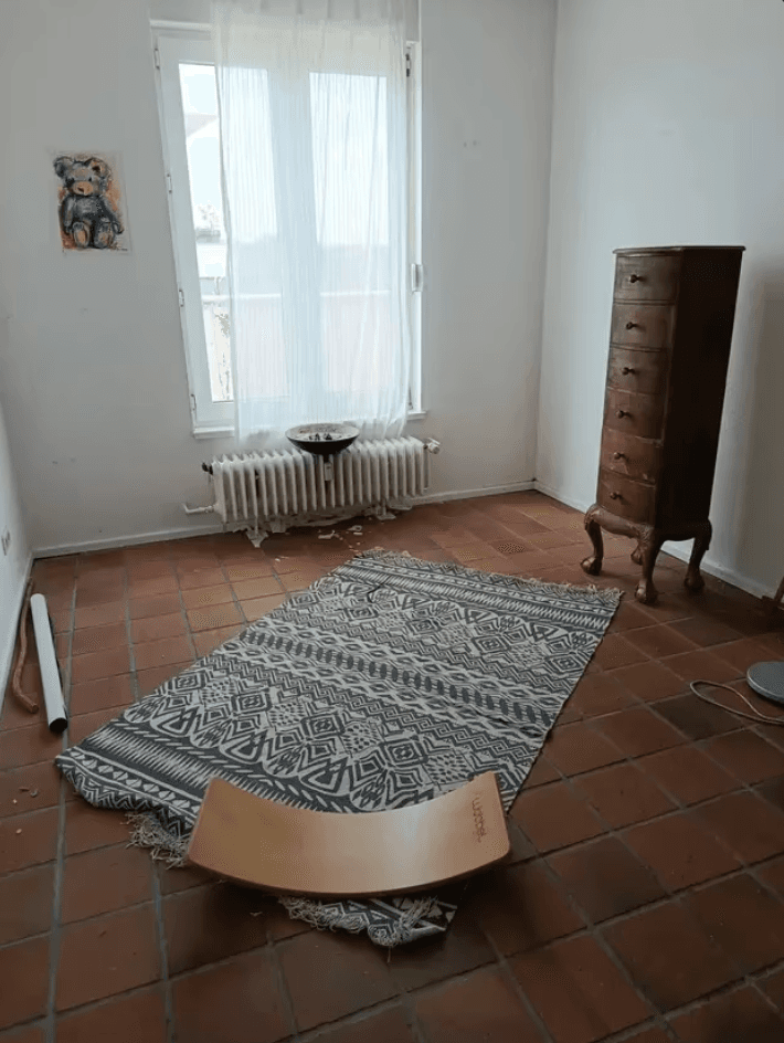 Prenájom bytu 4-izbový 106 m², Berlin, Berlín Prenájom bytu 4-izbový 106 m², Berlin, Berlín