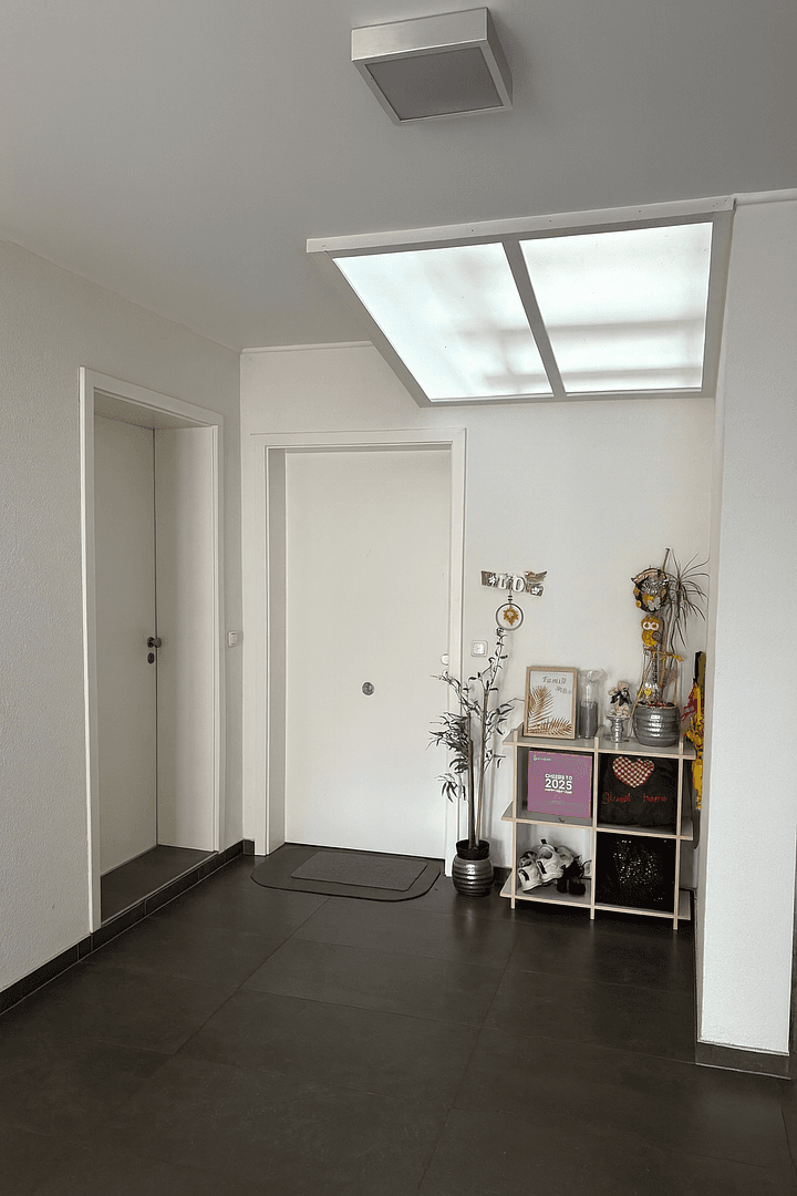 Prenájom bytu 4-izbový 138 m², Schwebheim, Bavorsko Prenájom bytu 4-izbový 138 m², Schwebheim, Bavorsko