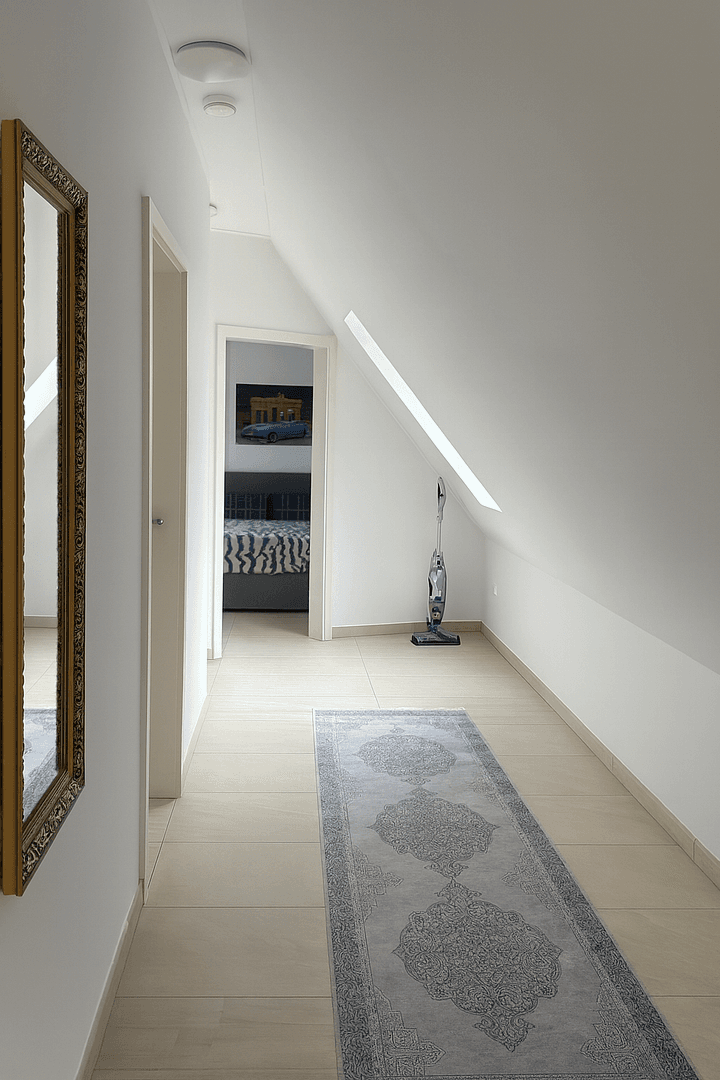 Prenájom bytu 4-izbový 138 m², Schwebheim, Bavorsko Prenájom bytu 4-izbový 138 m², Schwebheim, Bavorsko