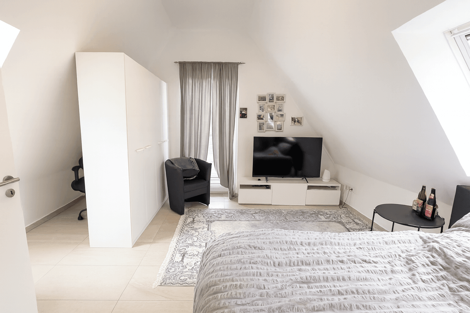 Prenájom bytu 4-izbový 138 m², Schwebheim, Bavorsko Prenájom bytu 4-izbový 138 m², Schwebheim, Bavorsko