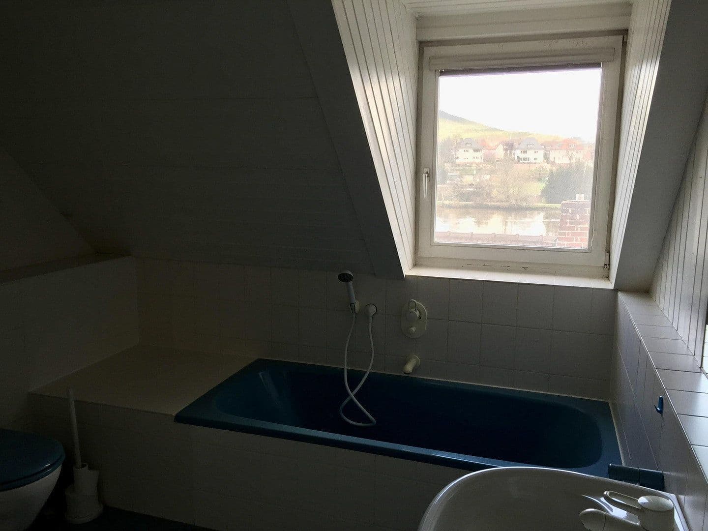 Predaj domu 231 m², pozemek 247 m², Hauptstraße 260, Miltenberg, Bavorsko Predaj domu 231 m², pozemek 247 m², Hauptstraße 260, Miltenberg, Bavorsko