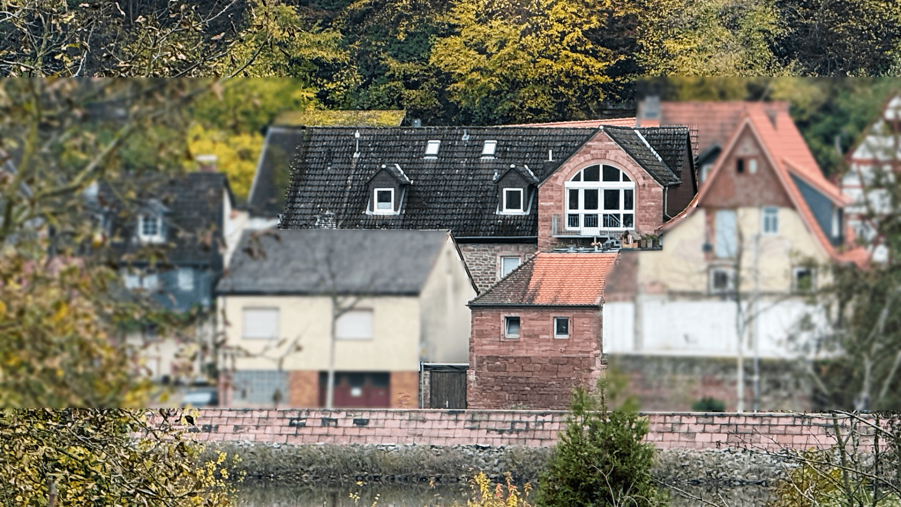 Predaj domu 231 m², pozemek 247 m², Hauptstraße 260, Miltenberg, Bavorsko Predaj domu 231 m², pozemek 247 m², Hauptstraße 260, Miltenberg, Bavorsko
