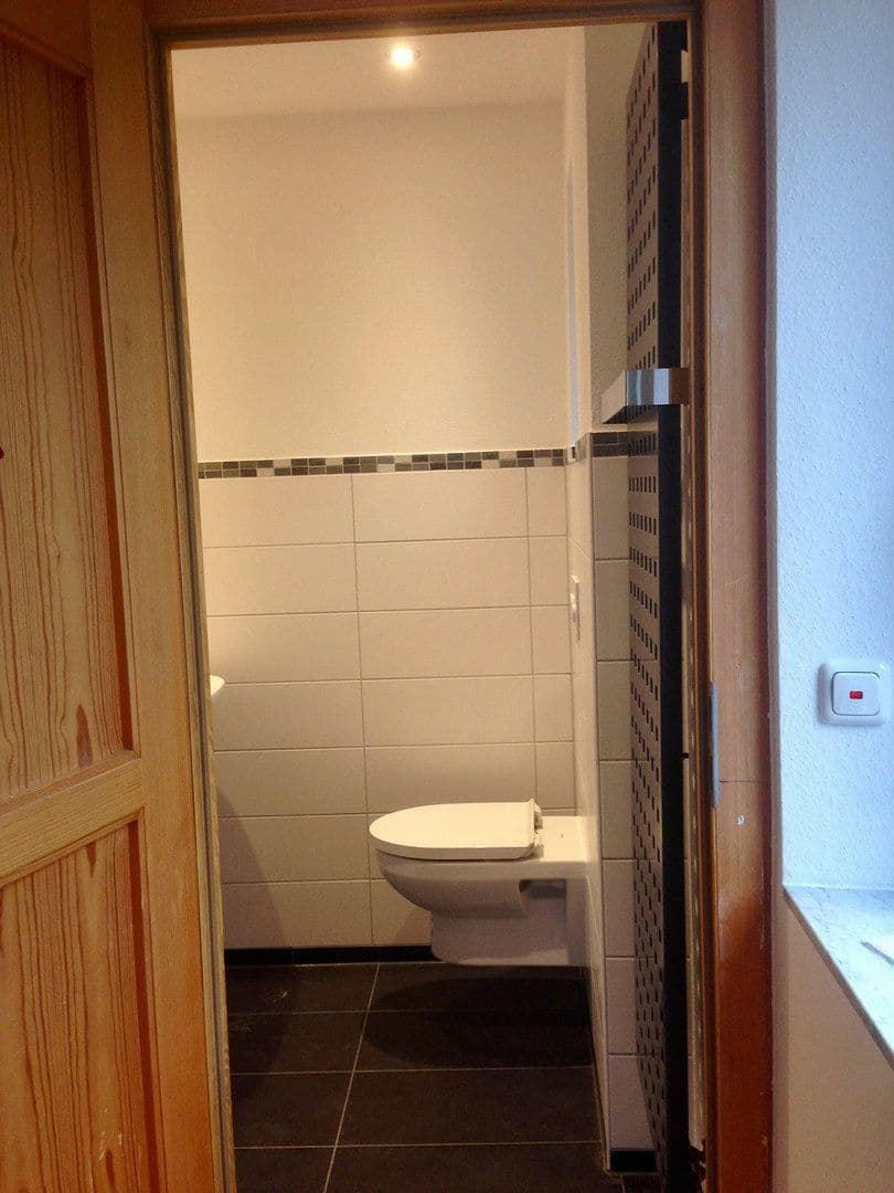 Predaj domu 231 m², pozemek 247 m², Hauptstraße 260, Miltenberg, Bavorsko Predaj domu 231 m², pozemek 247 m², Hauptstraße 260, Miltenberg, Bavorsko