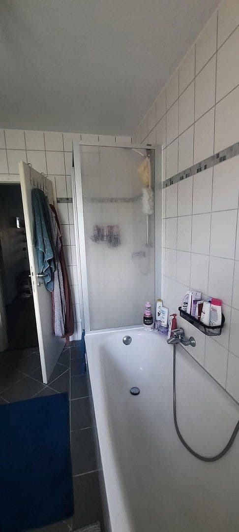 Prenájom bytu 3-izbový 96 m², Hatten, Dolné Sasko Prenájom bytu 3-izbový 96 m², Hatten, Dolné Sasko