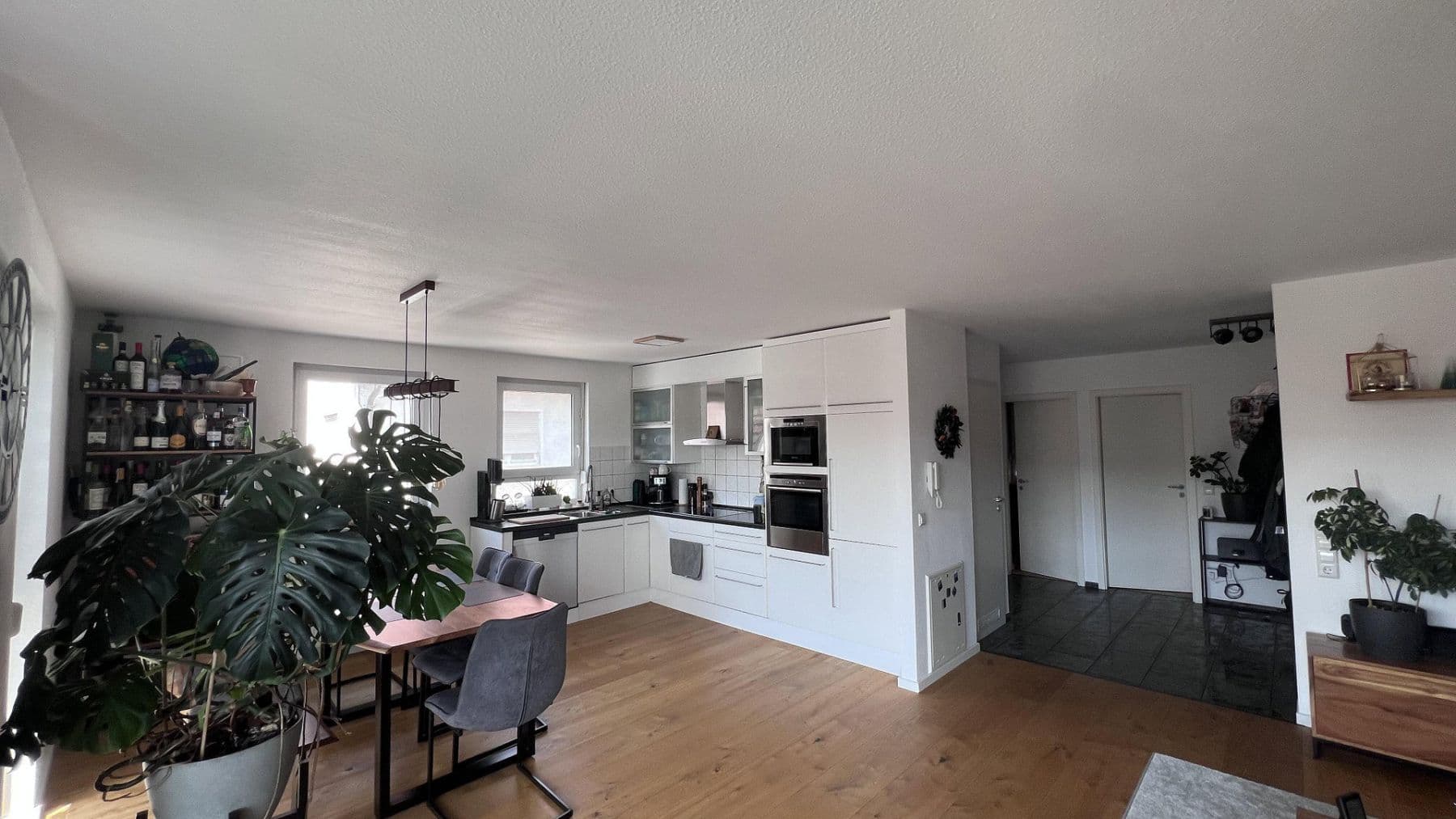 Predaj bytu 3-izbový 80 m², Wendlingen am Neckar, Bádensko-Wurttembersko Predaj bytu 3-izbový 80 m², Wendlingen am Neckar, Bádensko-Wurttembersko
