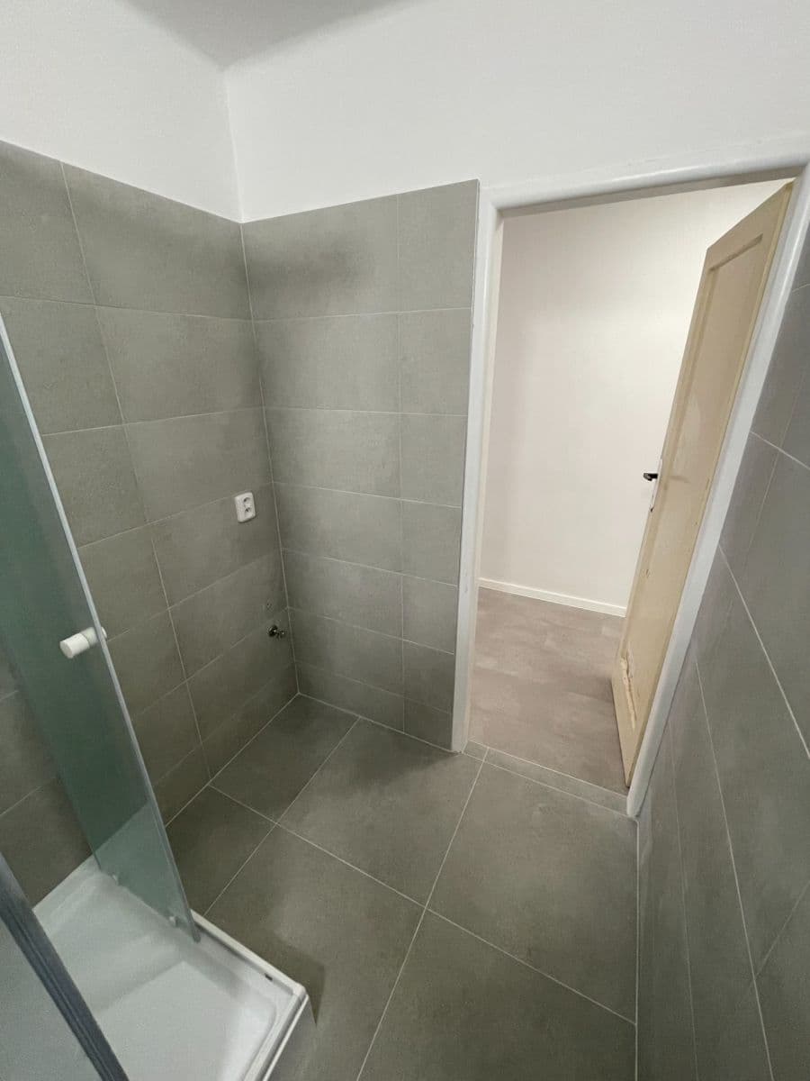 Predaj bytu 3-izbový 64 m², Baranovova, Ostrava, Moravskoslezský kraj Predaj bytu 3-izbový 64 m², Baranovova, Ostrava, Moravskoslezský kraj