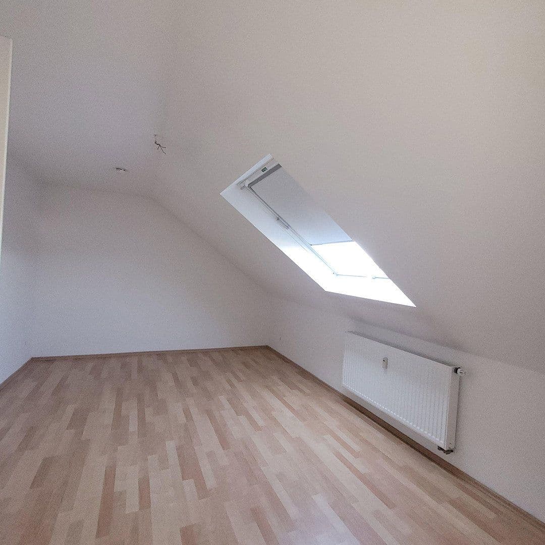 Prenájom bytu 1-izbový 43 m², Bergisch Gladbach, Severné Porýnie - Westfálsko Prenájom bytu 1-izbový 43 m², Bergisch Gladbach, Severné Porýnie - Westfálsko