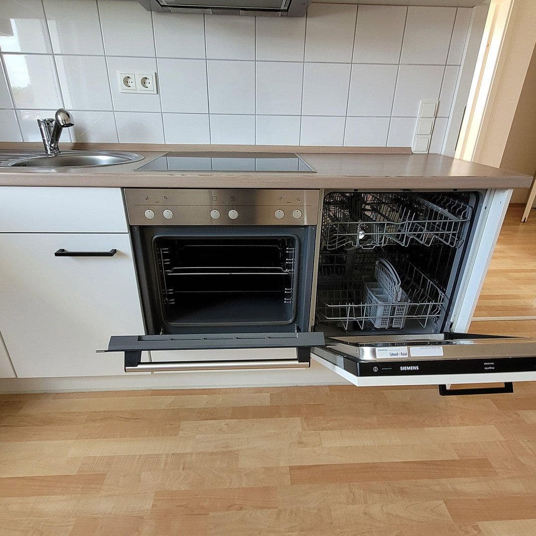 Prenájom bytu 1-izbový 43 m², Bergisch Gladbach, Severné Porýnie - Westfálsko Prenájom bytu 1-izbový 43 m², Bergisch Gladbach, Severné Porýnie - Westfálsko