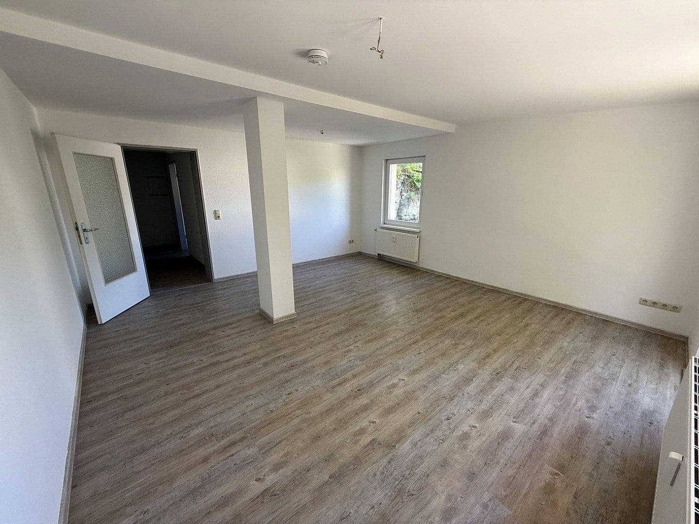 Prenájom bytu 2-izbový 72 m², Hallesche Straße 73a, Naumburg (Saale), Sasko-Anhaltsko Prenájom bytu 2-izbový 72 m², Hallesche Straße 73a, Naumburg (Saale), Sasko-Anhaltsko