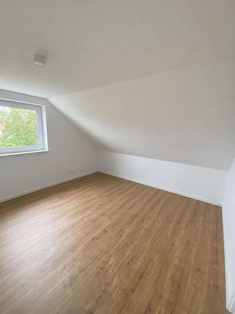 Predaj domu 175 m², pozemek 455 m², Salzgitter, Dolné Sasko Predaj domu 175 m², pozemek 455 m², Salzgitter, Dolné Sasko