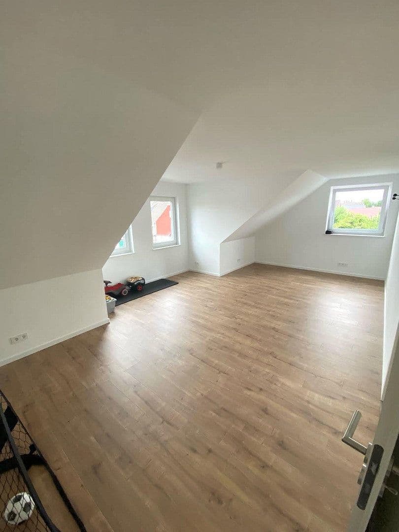 Predaj domu 175 m², pozemek 455 m², Salzgitter, Dolné Sasko Predaj domu 175 m², pozemek 455 m², Salzgitter, Dolné Sasko