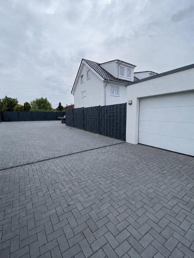 Predaj domu 175 m², pozemek 455 m², Salzgitter, Dolné Sasko Predaj domu 175 m², pozemek 455 m², Salzgitter, Dolné Sasko