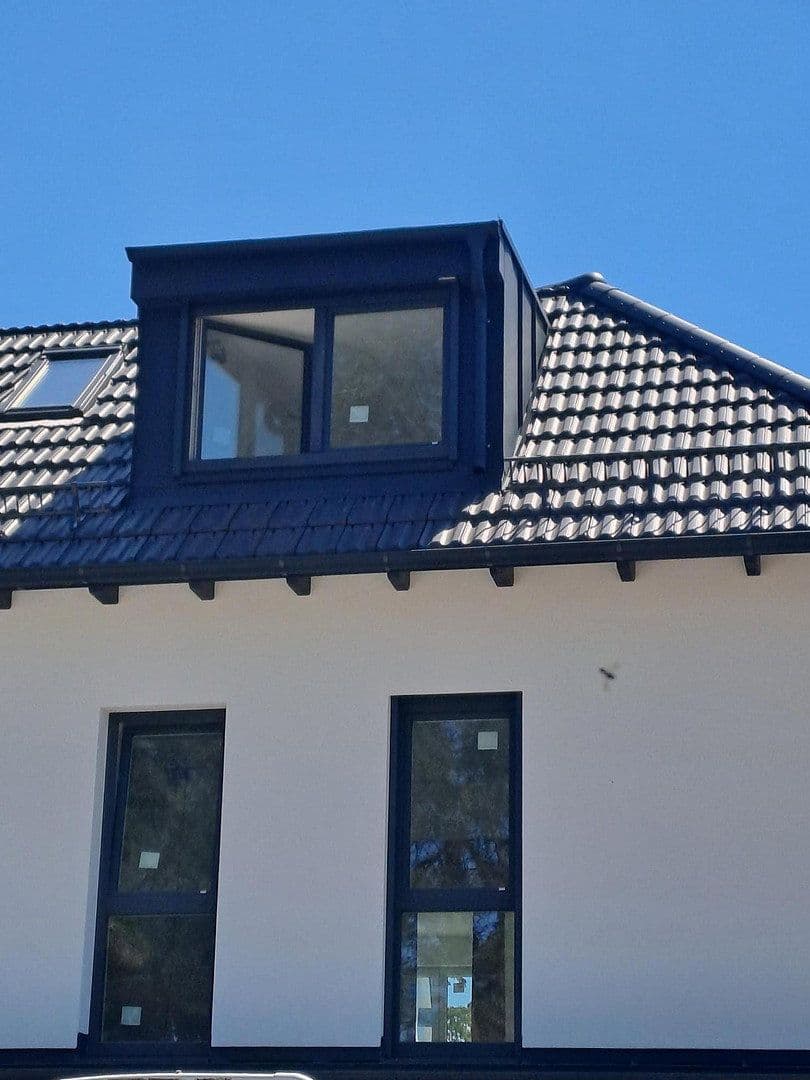 Prenájom bytu 2-izbový 60 m², München, Bavorsko Prenájom bytu 2-izbový 60 m², München, Bavorsko