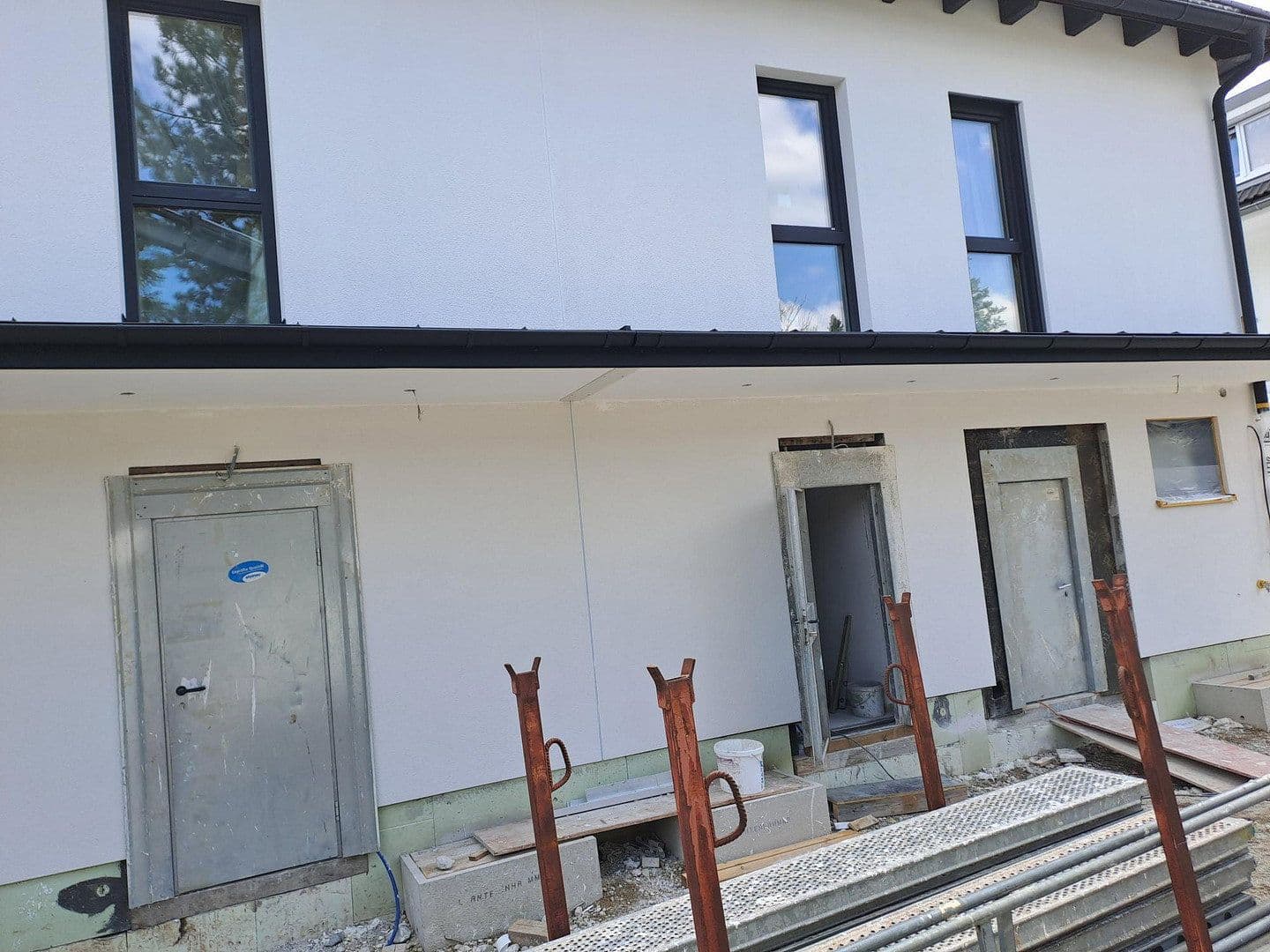 Prenájom bytu 2-izbový 60 m², München, Bavorsko Prenájom bytu 2-izbový 60 m², München, Bavorsko