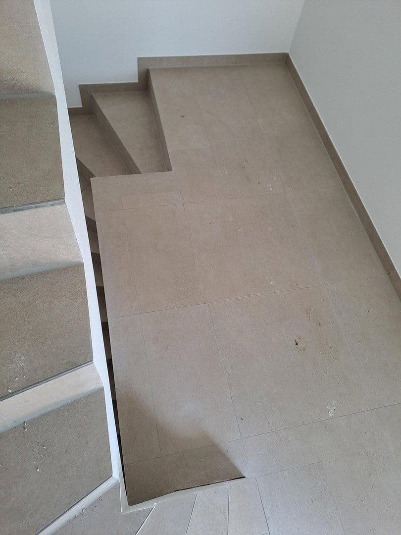 Prenájom bytu 2-izbový 60 m², München, Bavorsko Prenájom bytu 2-izbový 60 m², München, Bavorsko