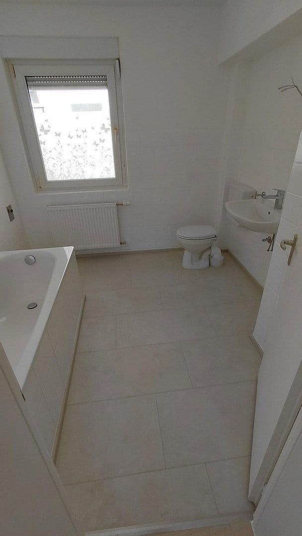 Prenájom bytu 2-izbový 60 m², Bad Brückenau, Bavorsko Prenájom bytu 2-izbový 60 m², Bad Brückenau, Bavorsko