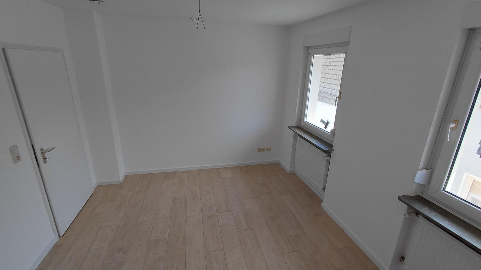 Prenájom bytu 2-izbový 60 m², Bad Brückenau, Bavorsko Prenájom bytu 2-izbový 60 m², Bad Brückenau, Bavorsko