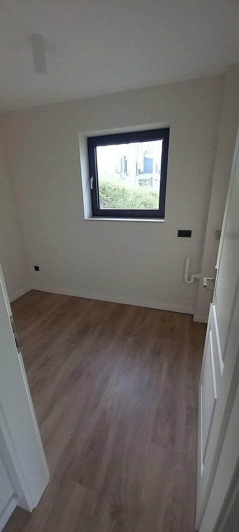 Prenájom bytu 2-izbový 74 m², Windeck, Severné Porýnie - Westfálsko Prenájom bytu 2-izbový 74 m², Windeck, Severné Porýnie - Westfálsko
