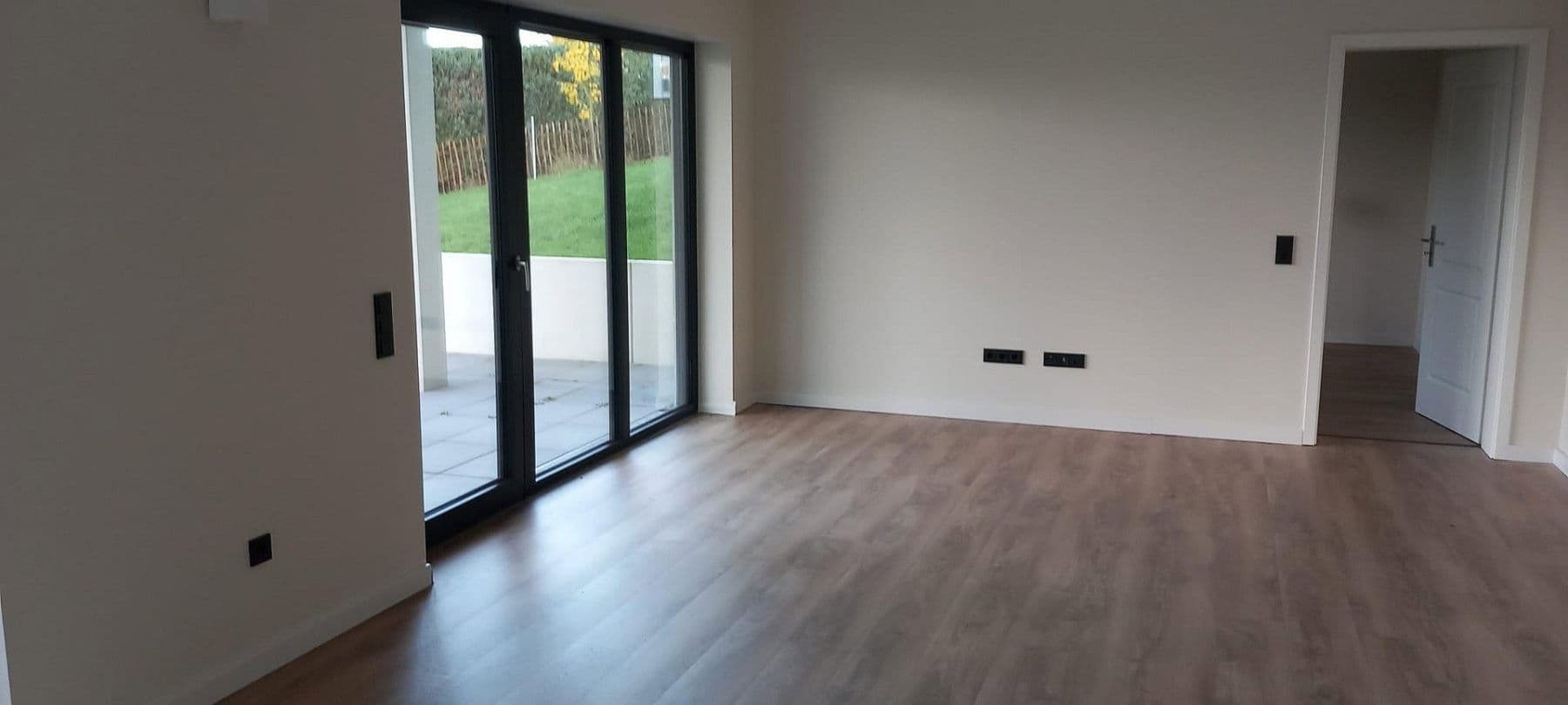 Prenájom bytu 2-izbový 74 m², Windeck, Severné Porýnie - Westfálsko Prenájom bytu 2-izbový 74 m², Windeck, Severné Porýnie - Westfálsko
