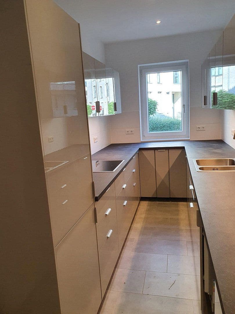Prenájom bytu 4-izbový 97 m², Sodenstraße 8, Hannover, Dolné Sasko Prenájom bytu 4-izbový 97 m², Sodenstraße 8, Hannover, Dolné Sasko