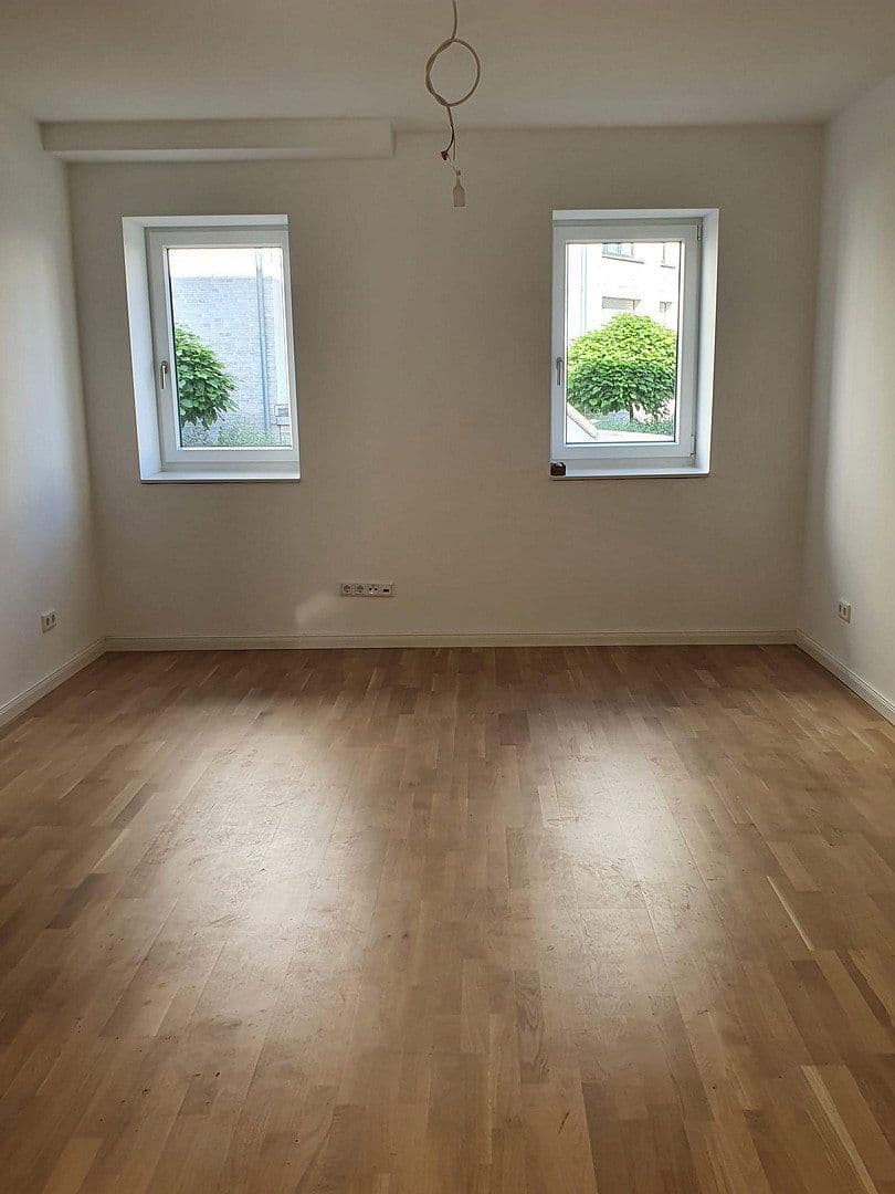 Prenájom bytu 4-izbový 97 m², Sodenstraße 8, Hannover, Dolné Sasko Prenájom bytu 4-izbový 97 m², Sodenstraße 8, Hannover, Dolné Sasko