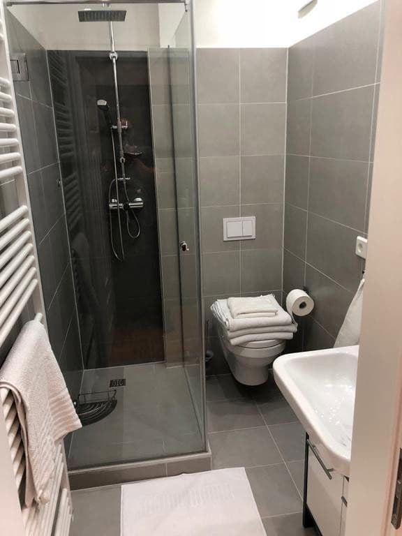 Prenájom bytu 1-izbový 32 m², Leipzig, Sasko Prenájom bytu 1-izbový 32 m², Leipzig, Sasko