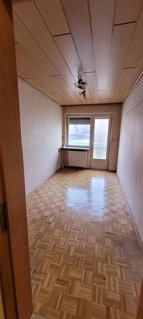 Predaj domu 230 m², pozemek 140 m², Eibelstadt, Bavorsko Predaj domu 230 m², pozemek 140 m², Eibelstadt, Bavorsko