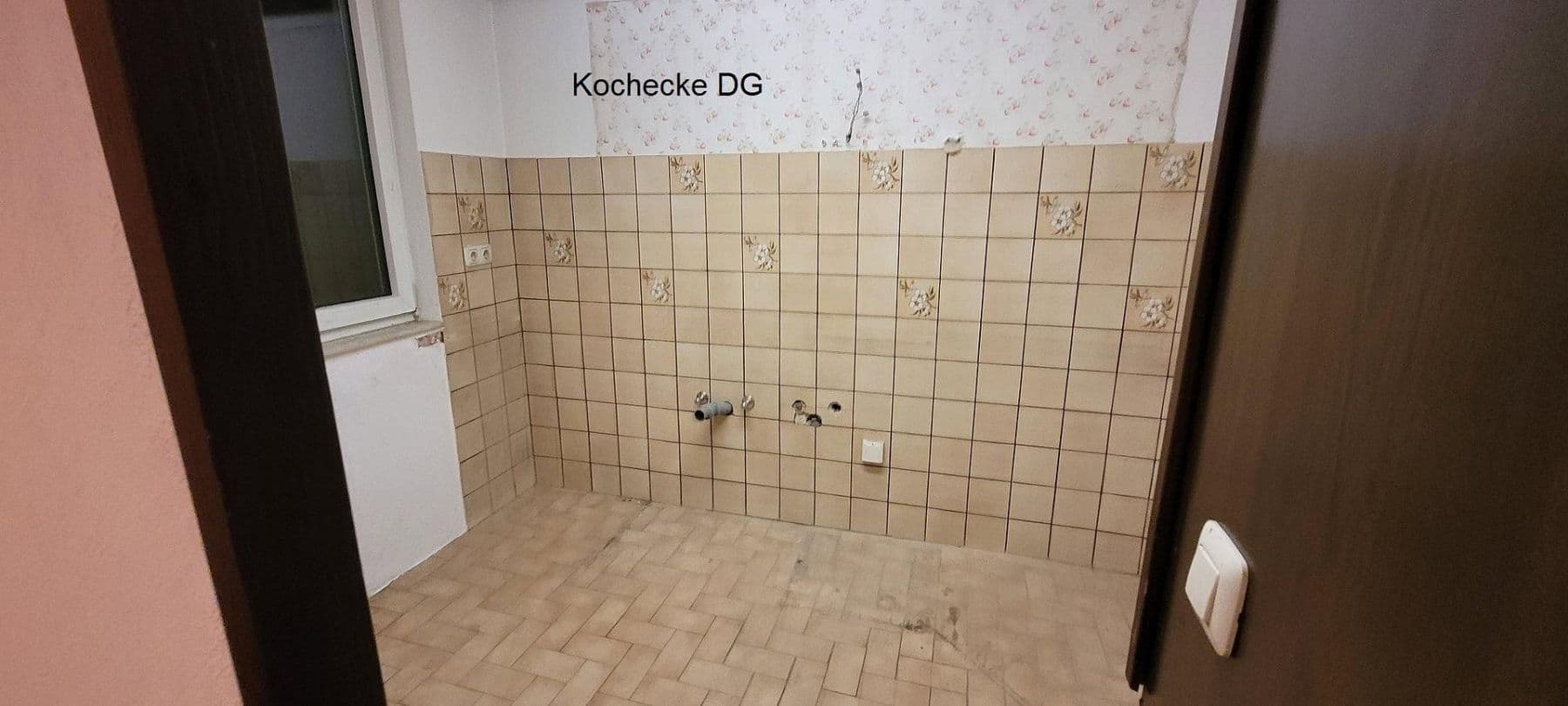 Predaj domu 230 m², pozemek 140 m², Eibelstadt, Bavorsko Predaj domu 230 m², pozemek 140 m², Eibelstadt, Bavorsko