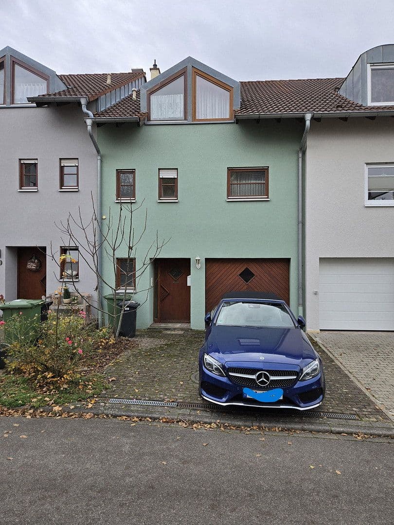 Prenájom domu 128 m², pozemok 145 m², Walther-Bothe-Str., Bretten, Bádensko-Wurttembersko Prenájom domu 128 m², pozemok 145 m², Walther-Bothe-Str., Bretten, Bádensko-Wurttembersko
