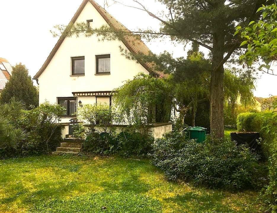 Predaj domu 120 m², pozemek 2.000 m², Zeulenroda-Triebes, Durínsko Predaj domu 120 m², pozemek 2.000 m², Zeulenroda-Triebes, Durínsko