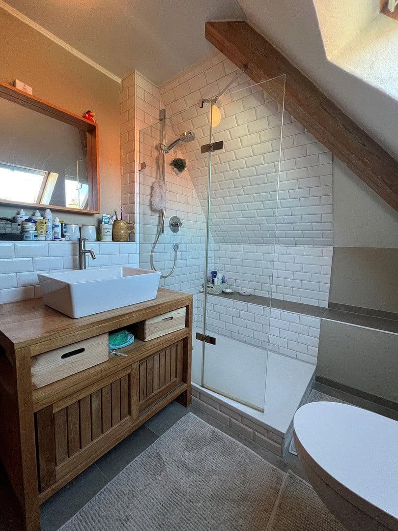 Prenájom bytu 2-izbový 69 m², Paulinenstr. 67, 88046 Friedrichshafen, Friedrichshafen, Bádensko-Wurttembersko Prenájom bytu 2-izbový 69 m², Paulinenstr. 67, 88046 Friedrichshafen, Friedrichshafen, Bádensko-Wurttembersko