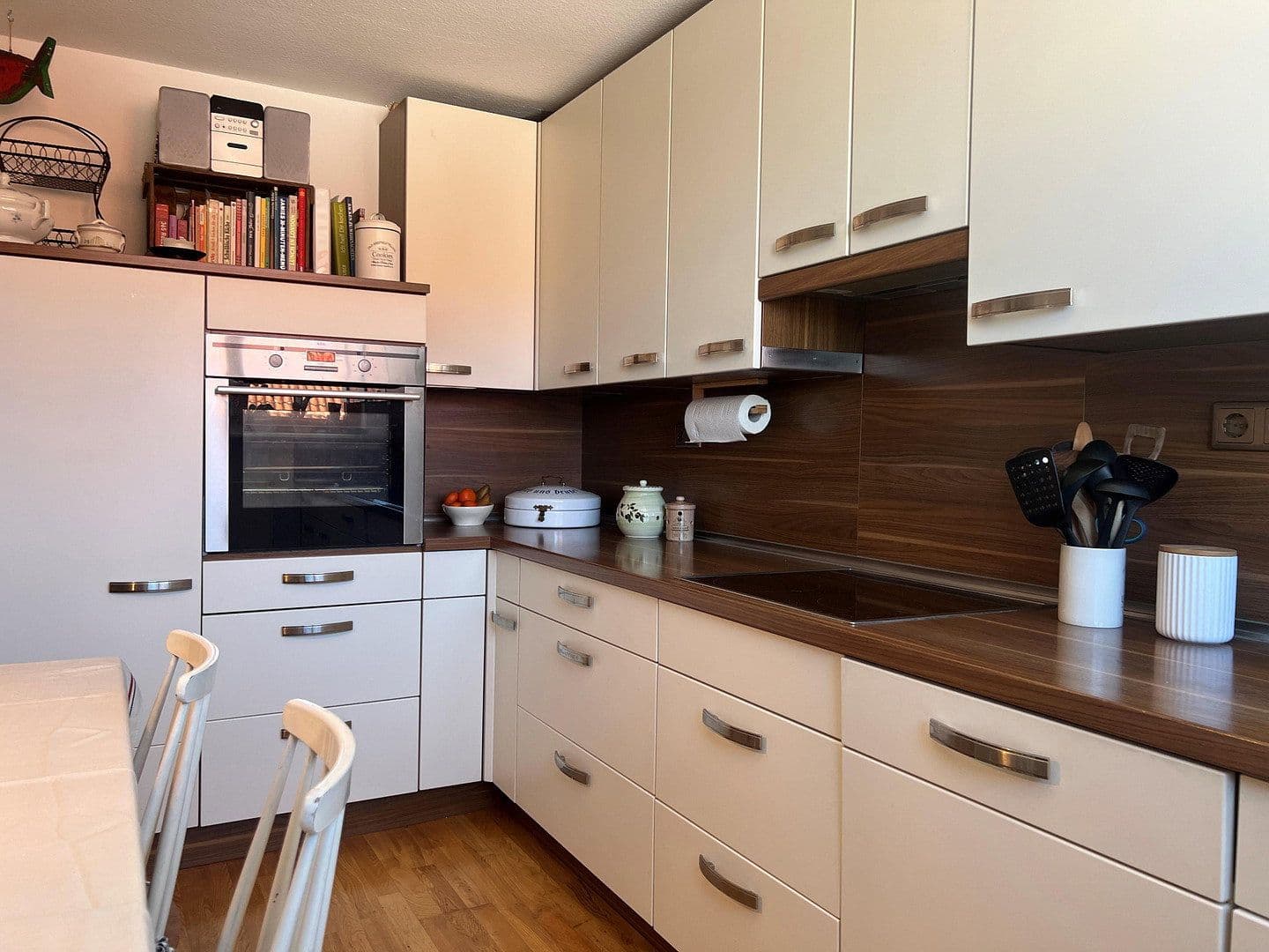 Prenájom bytu 2-izbový 69 m², Paulinenstr. 67, 88046 Friedrichshafen, Friedrichshafen, Bádensko-Wurttembersko Prenájom bytu 2-izbový 69 m², Paulinenstr. 67, 88046 Friedrichshafen, Friedrichshafen, Bádensko-Wurttembersko
