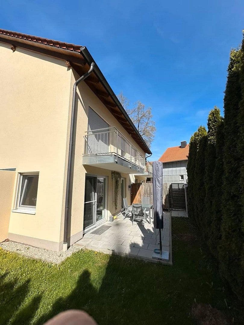 Predaj domu 136 m², pozemek 229 m², Attenkirchen, Bavorsko Predaj domu 136 m², pozemek 229 m², Attenkirchen, Bavorsko