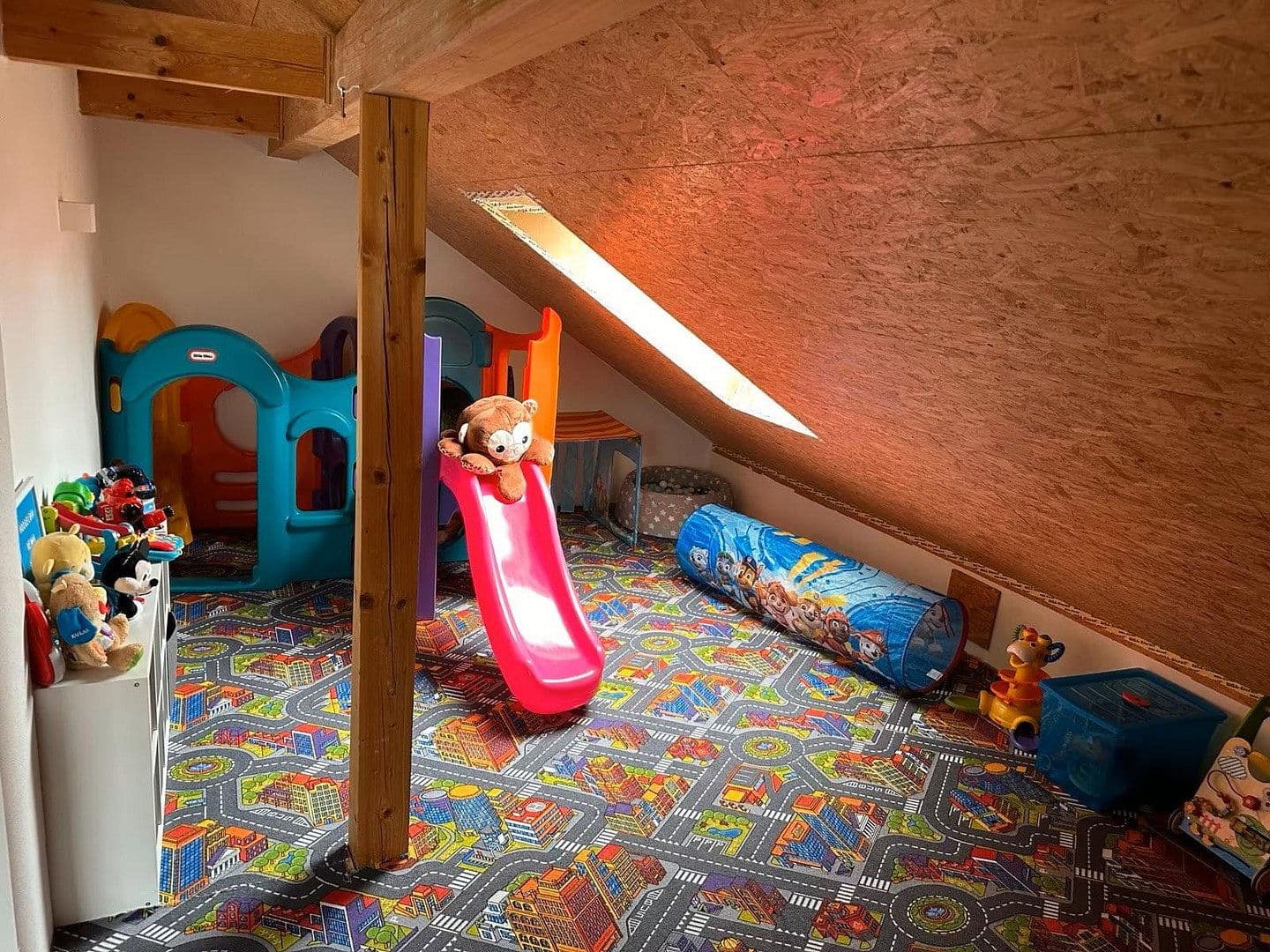 Predaj domu 136 m², pozemek 229 m², Attenkirchen, Bavorsko Predaj domu 136 m², pozemek 229 m², Attenkirchen, Bavorsko