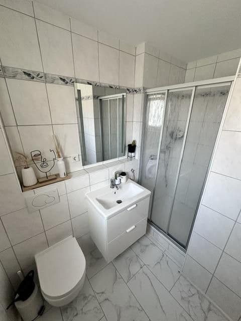 Predaj domu 136 m², pozemek 229 m², Attenkirchen, Bavorsko Predaj domu 136 m², pozemek 229 m², Attenkirchen, Bavorsko