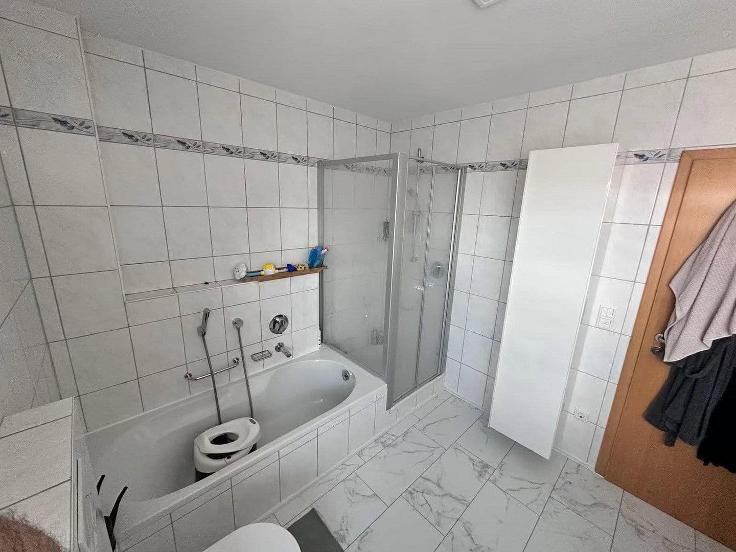 Predaj domu 136 m², pozemek 229 m², Attenkirchen, Bavorsko Predaj domu 136 m², pozemek 229 m², Attenkirchen, Bavorsko