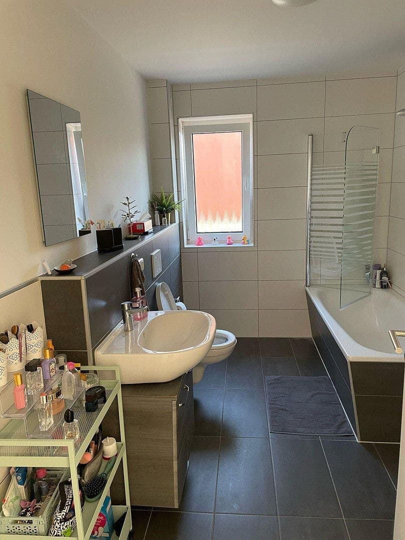 Prenájom bytu 2-izbový 67 m², Herderstr. 6a, Hückelhoven, Severné Porýnie - Westfálsko Prenájom bytu 2-izbový 67 m², Herderstr. 6a, Hückelhoven, Severné Porýnie - Westfálsko