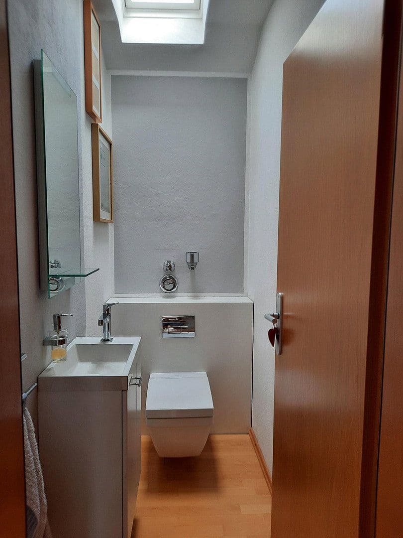 Predaj bytu 3-izbový 84 m², Finkensteiner Str. 4, Traunreut, Bavorsko Predaj bytu 3-izbový 84 m², Finkensteiner Str. 4, Traunreut, Bavorsko