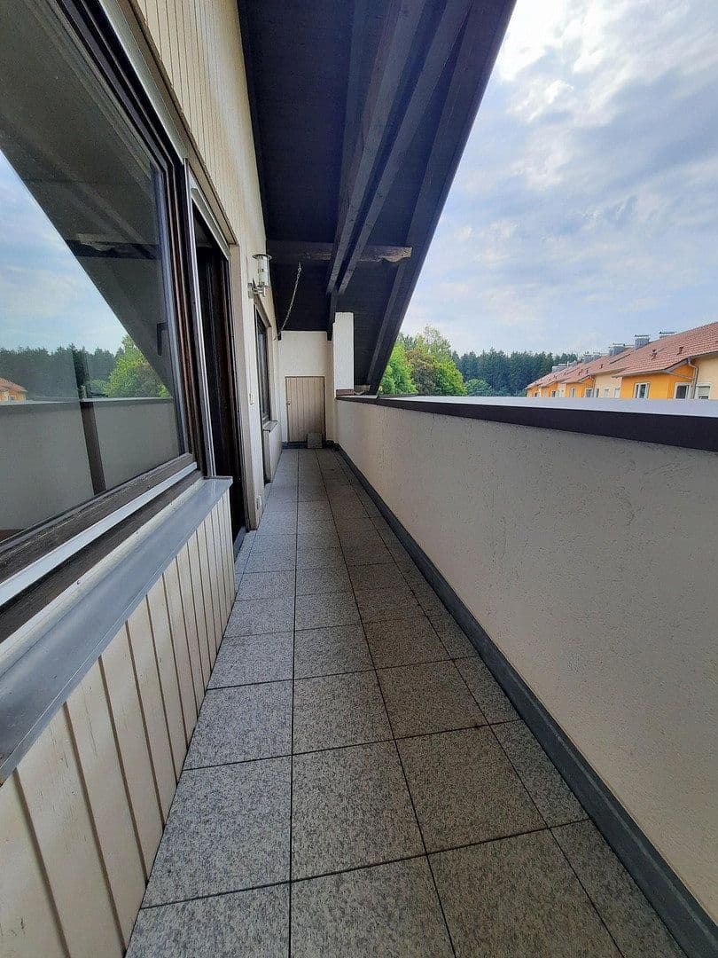 Predaj bytu 3-izbový 84 m², Finkensteiner Str. 4, Traunreut, Bavorsko Predaj bytu 3-izbový 84 m², Finkensteiner Str. 4, Traunreut, Bavorsko