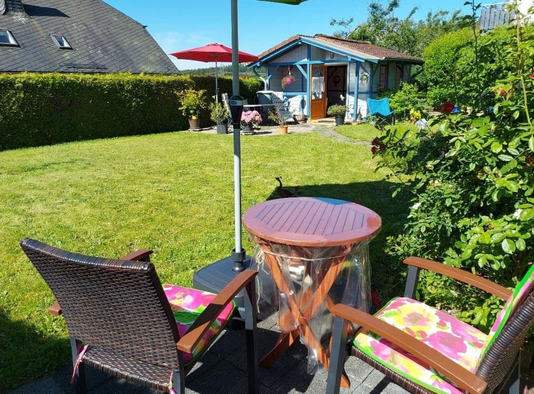 Predaj domu 180 m², pozemek 628 m², Gusenburg, Porýnie-Falcko Predaj domu 180 m², pozemek 628 m², Gusenburg, Porýnie-Falcko